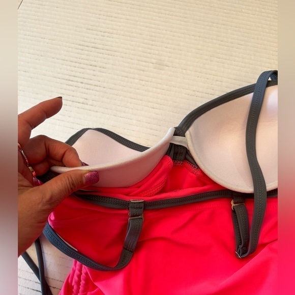 Free Country women’s color block tankini swim suit top only NWT Sz S 4/6. M4 - Picture 6 of 7